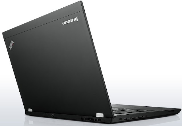  คำอธิบายภาพ : ThinkPad-T430u-Laptop-PC-Side-Back-View-12L-940x475 